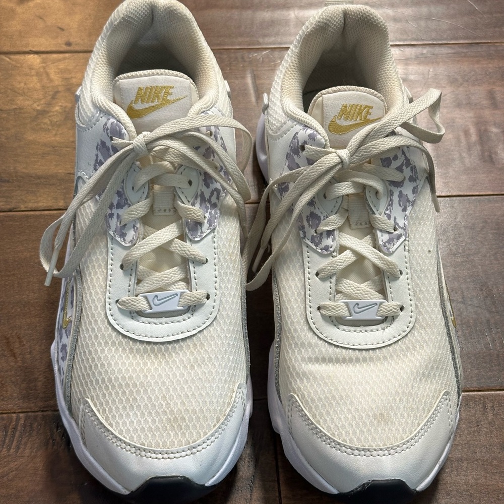 Women's Nike RYZ 365 2 White/Light Bone/Sail/Archio Brown Sneakers - Picture 6 of 11